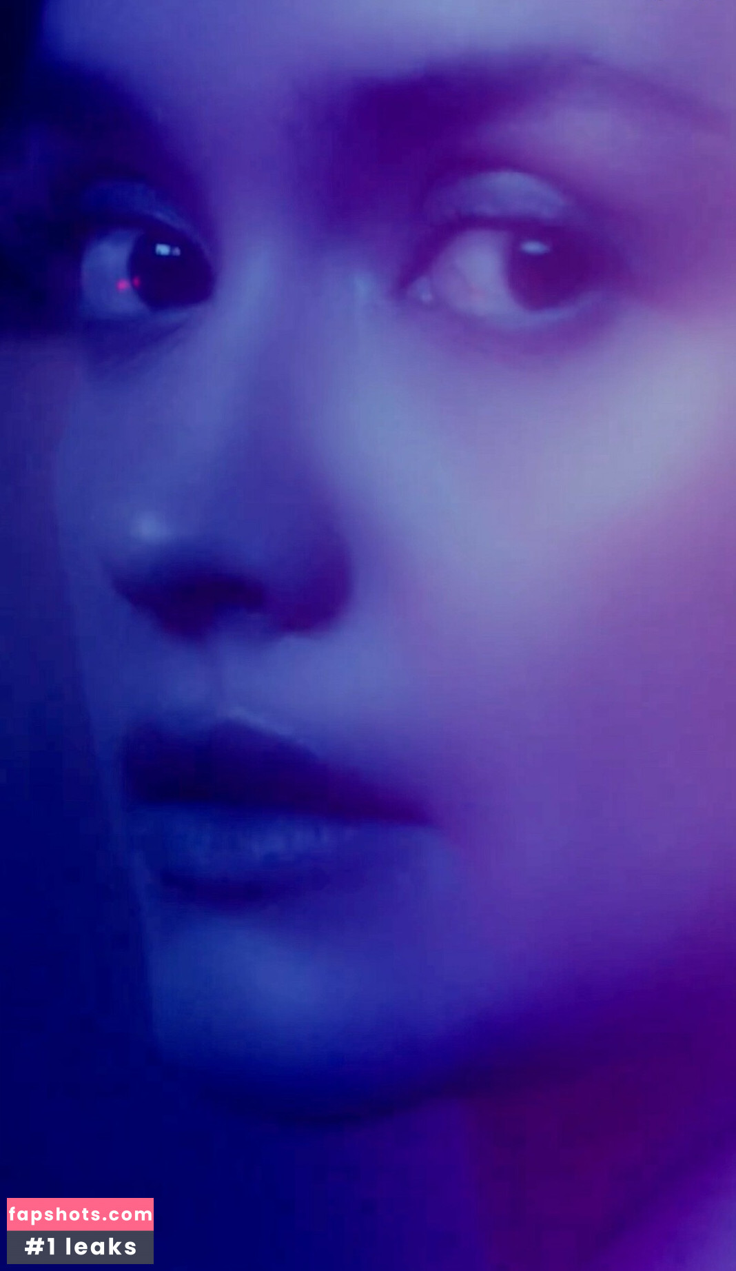 Olivia Cooke gallery photo #302