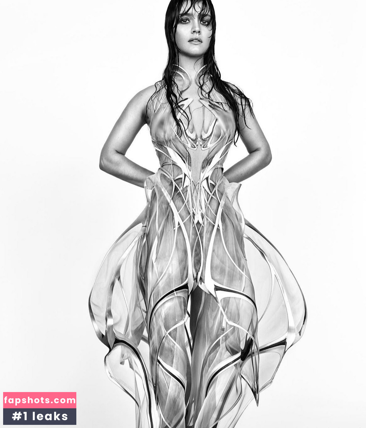 Olivia Cooke gallery photo #315