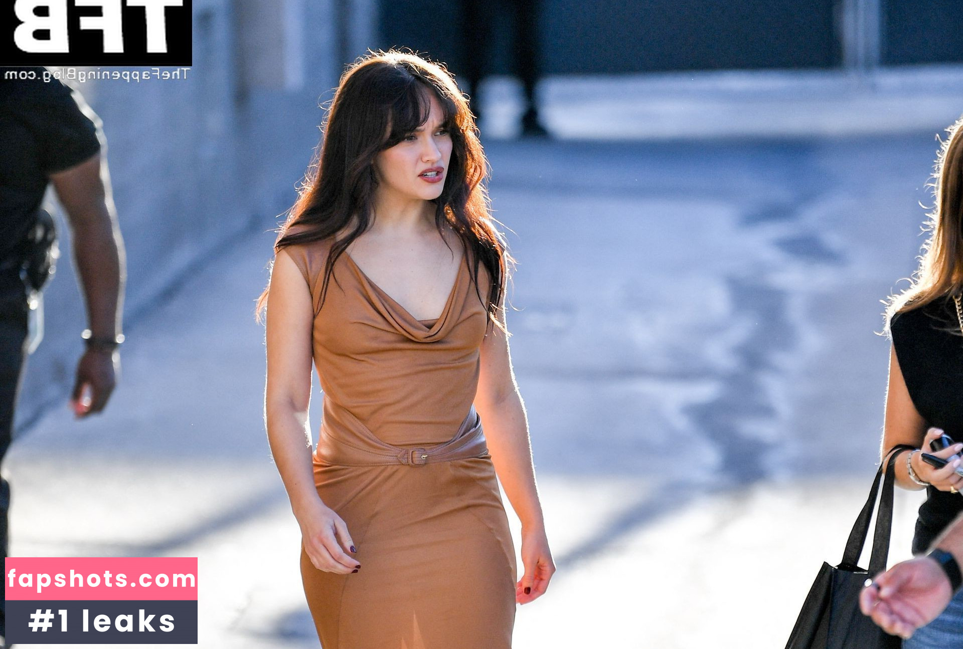 Olivia Cooke gallery photo #338