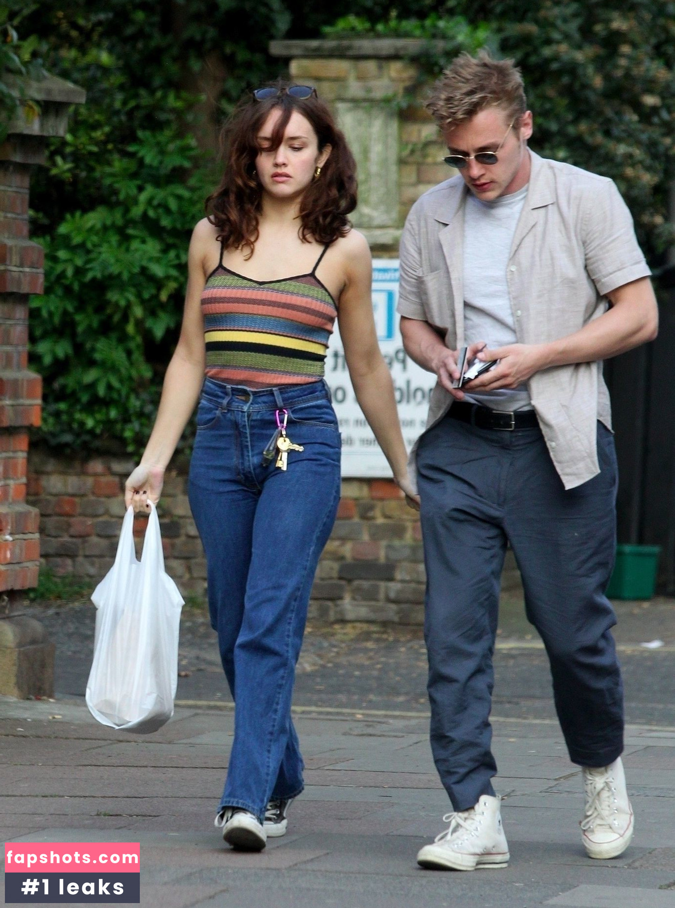 Olivia Cooke gallery photo #353