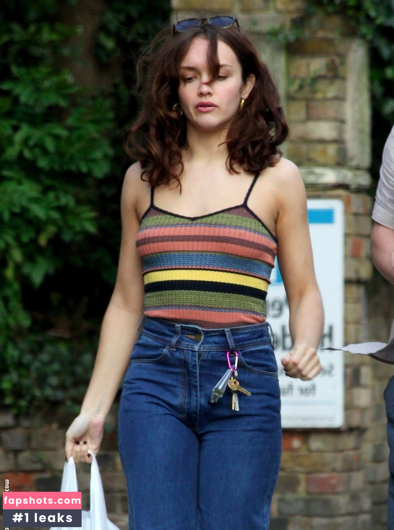 Olivia Cooke gallery photo #355