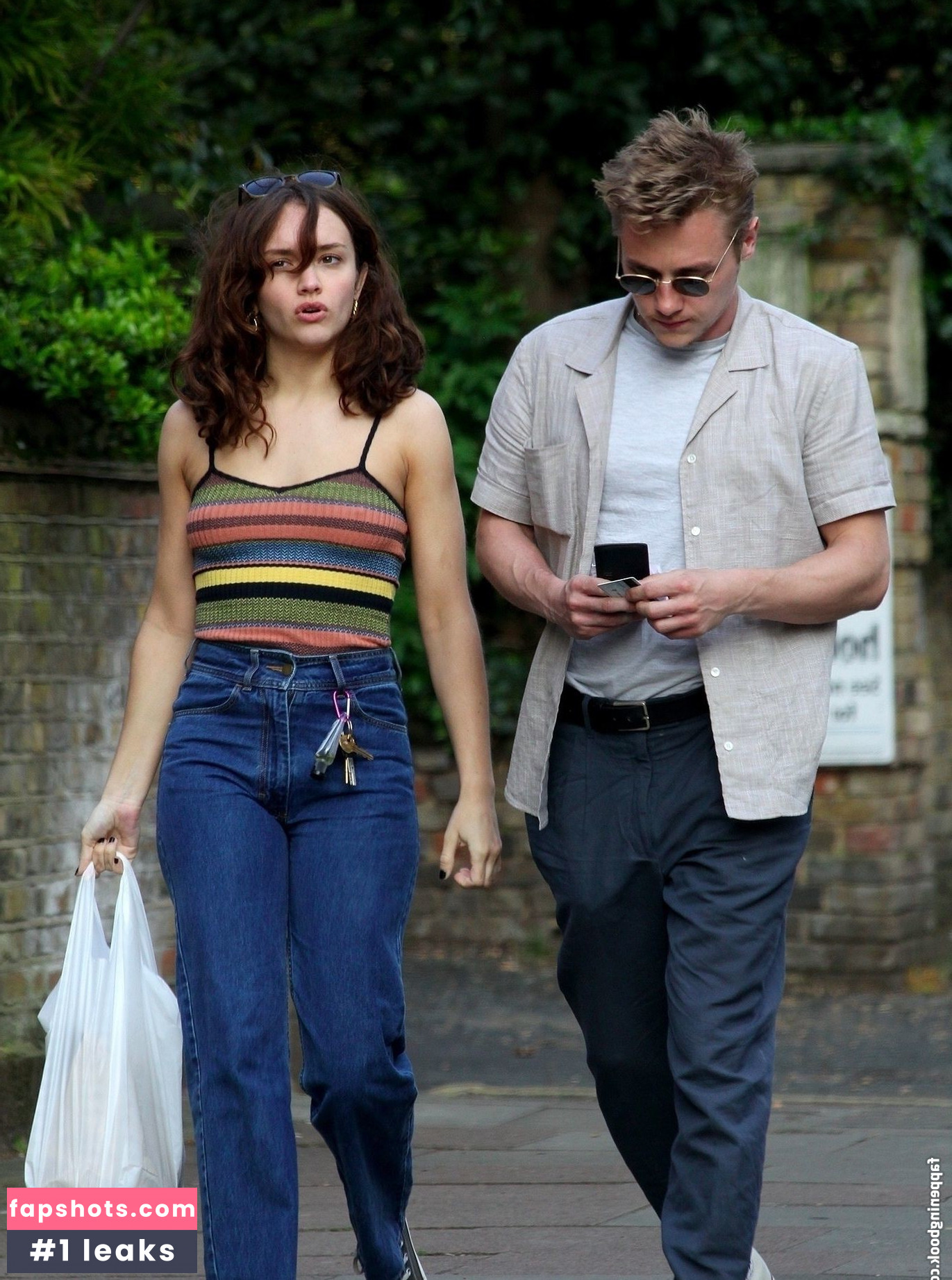 Olivia Cooke gallery photo #359