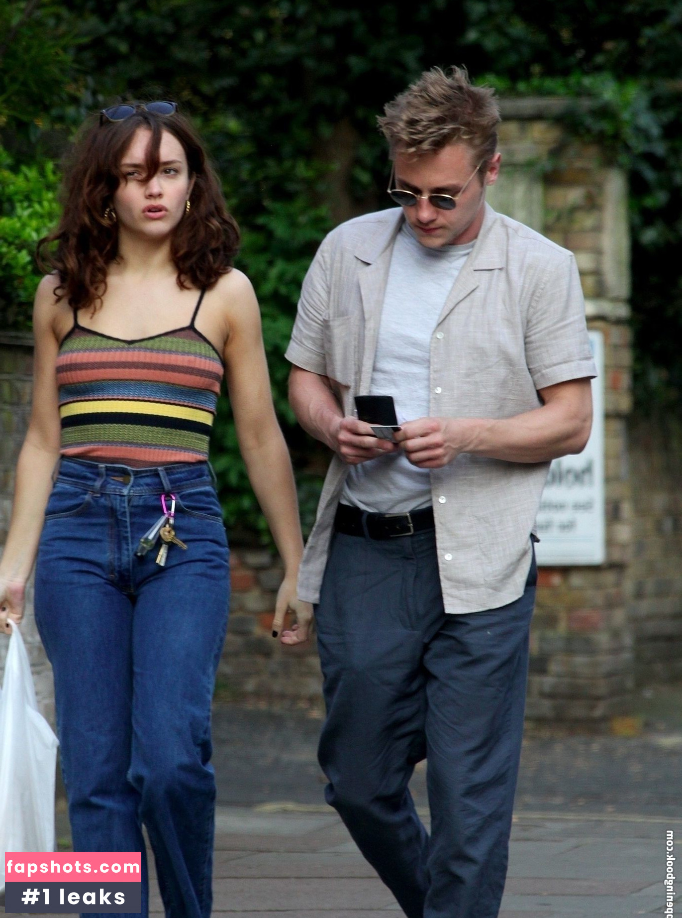 Olivia Cooke gallery photo #360