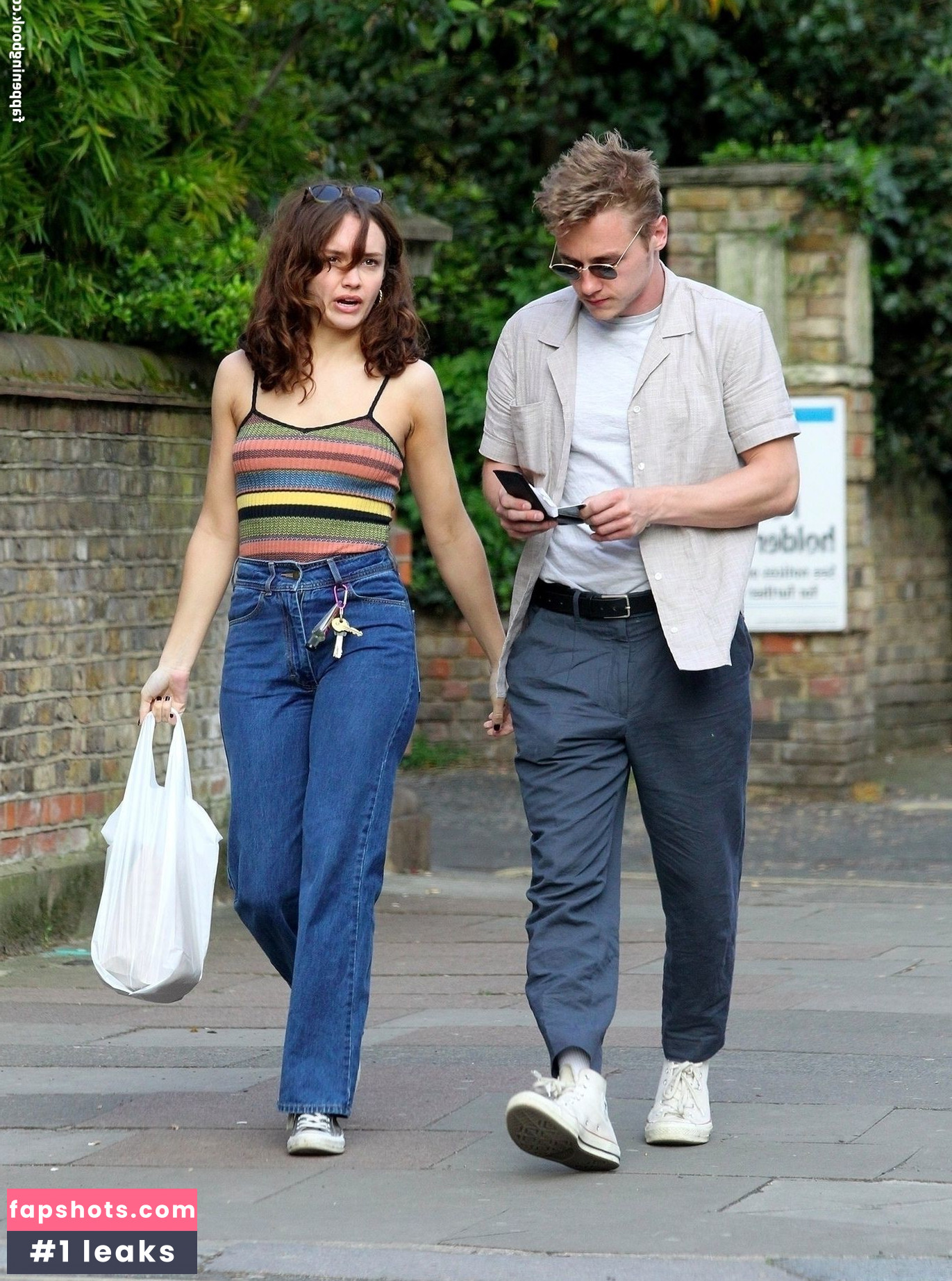 Olivia Cooke gallery photo #362