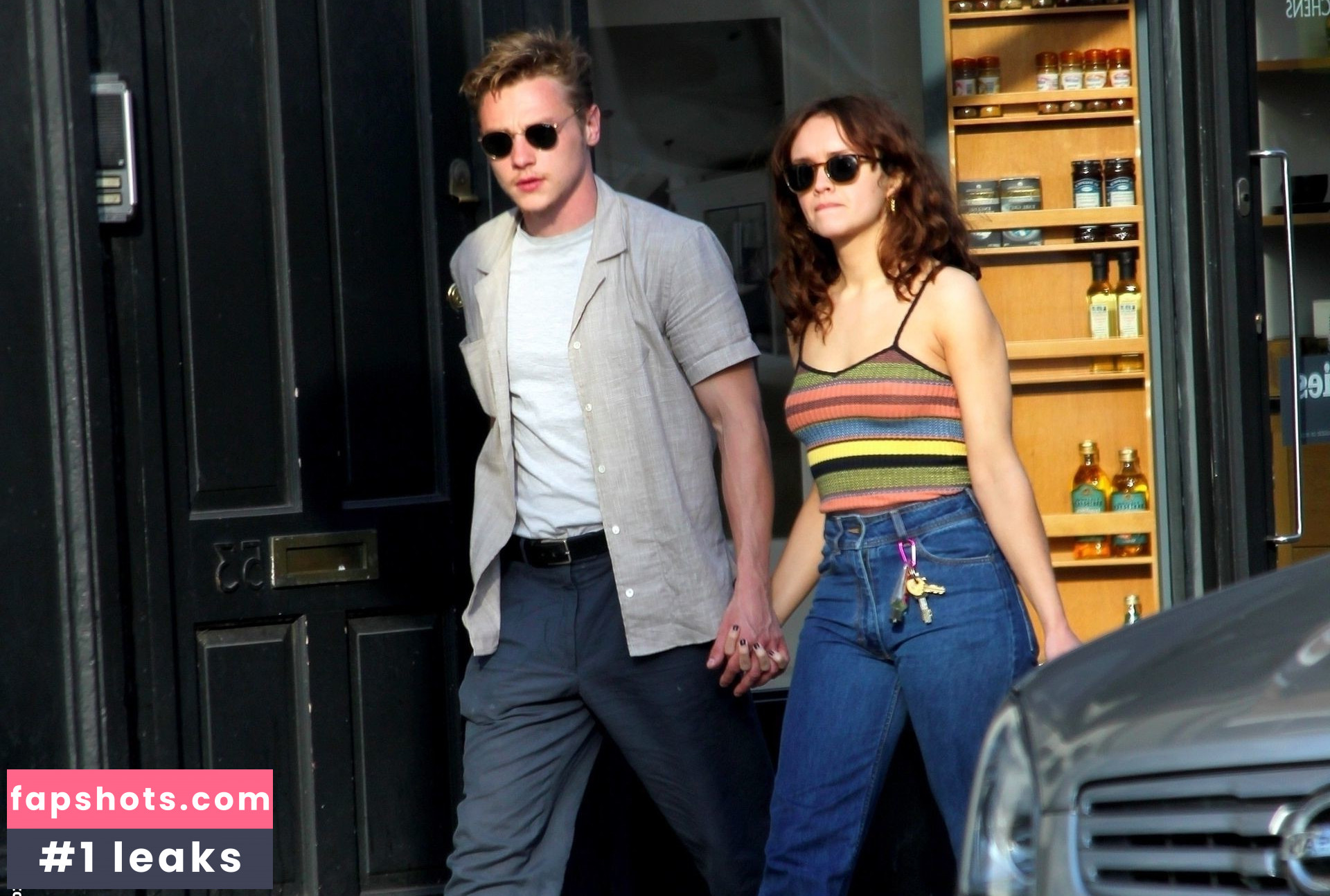 Olivia Cooke gallery photo #366