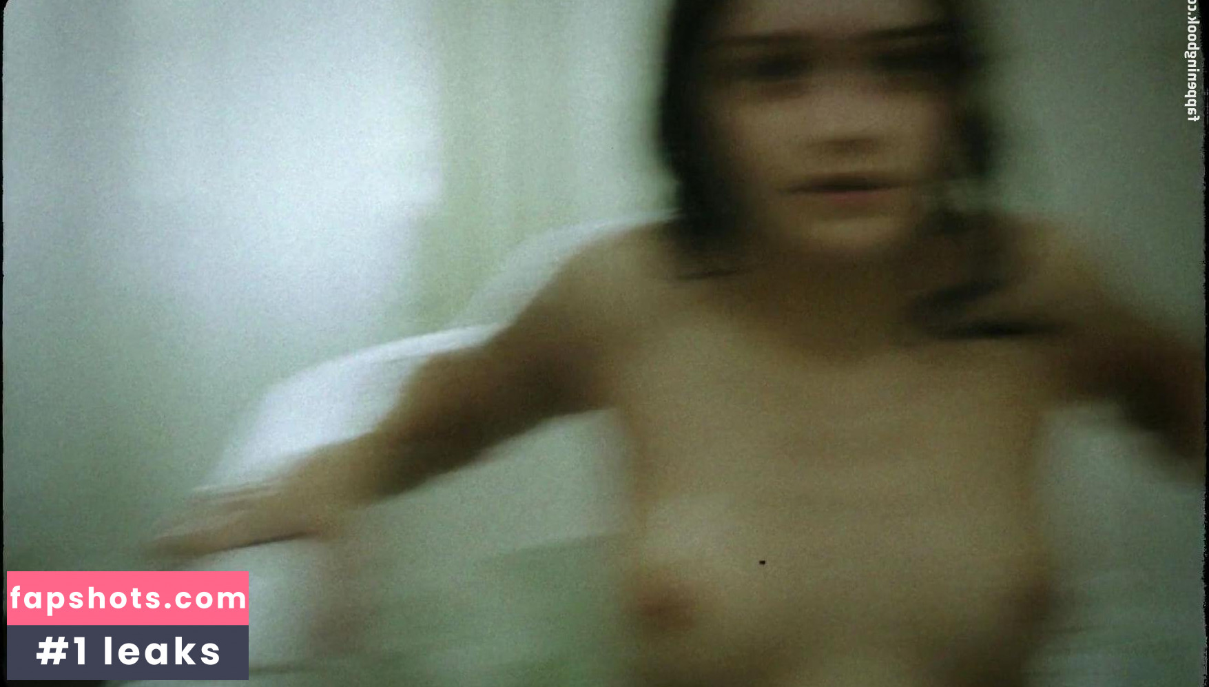 Olivia Cooke gallery photo #396