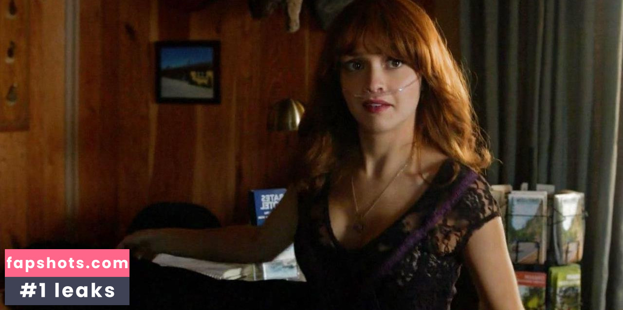 Olivia Cooke gallery photo #403