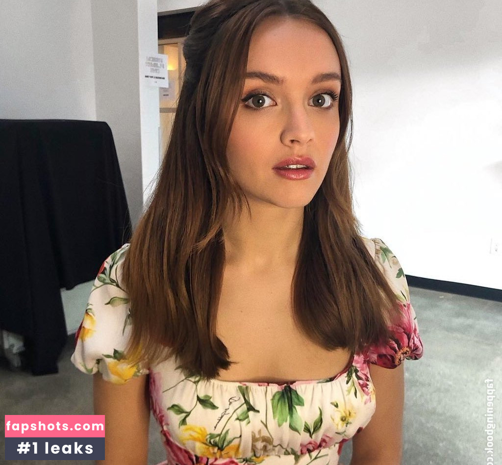Olivia Cooke gallery photo #418