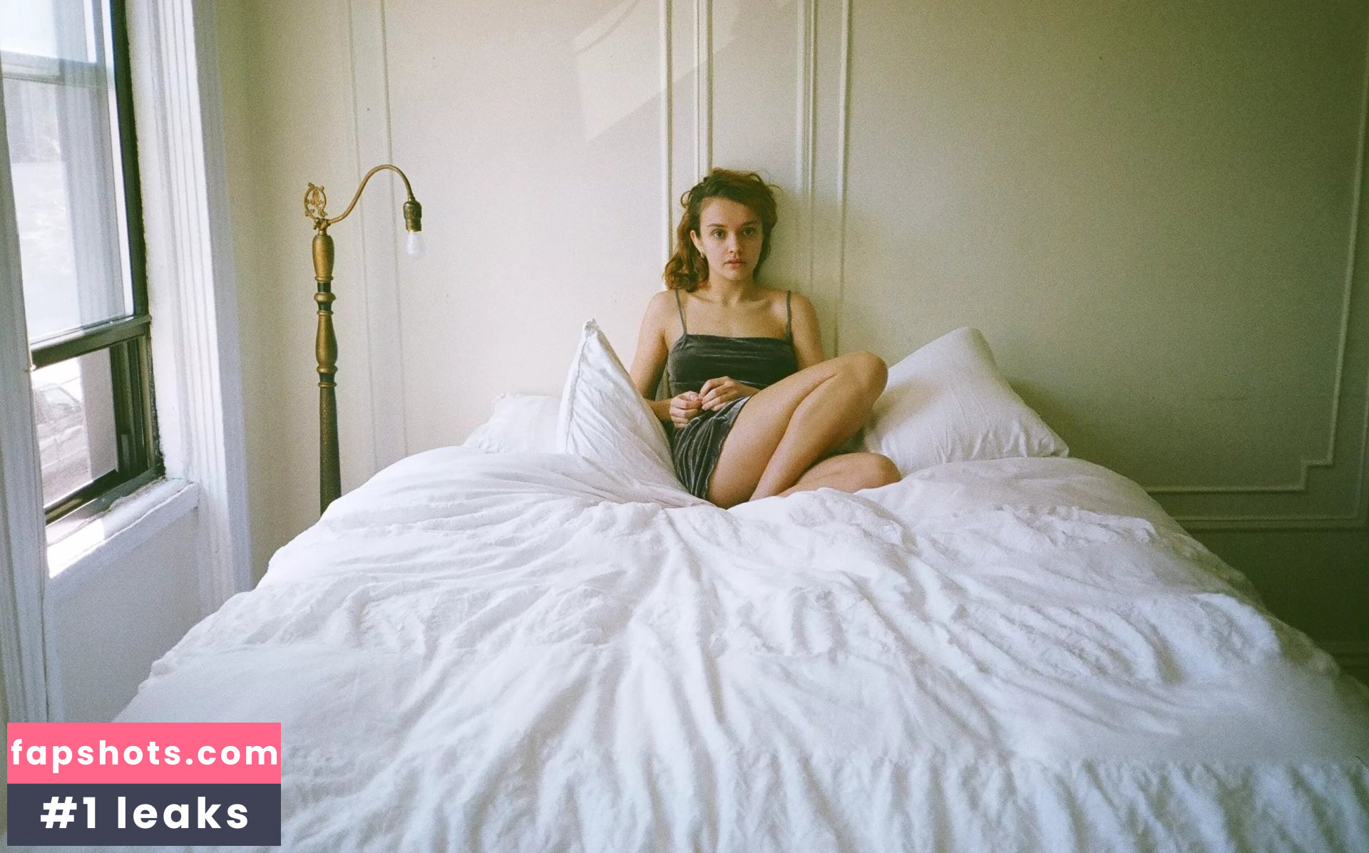 Olivia Cooke gallery photo #421