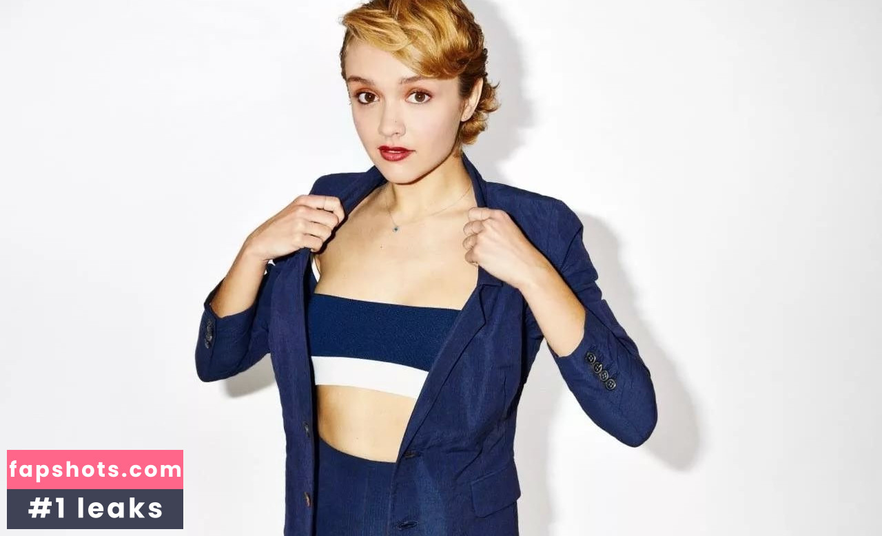 Olivia Cooke gallery photo #424