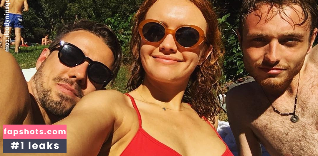 Olivia Cooke gallery photo #432