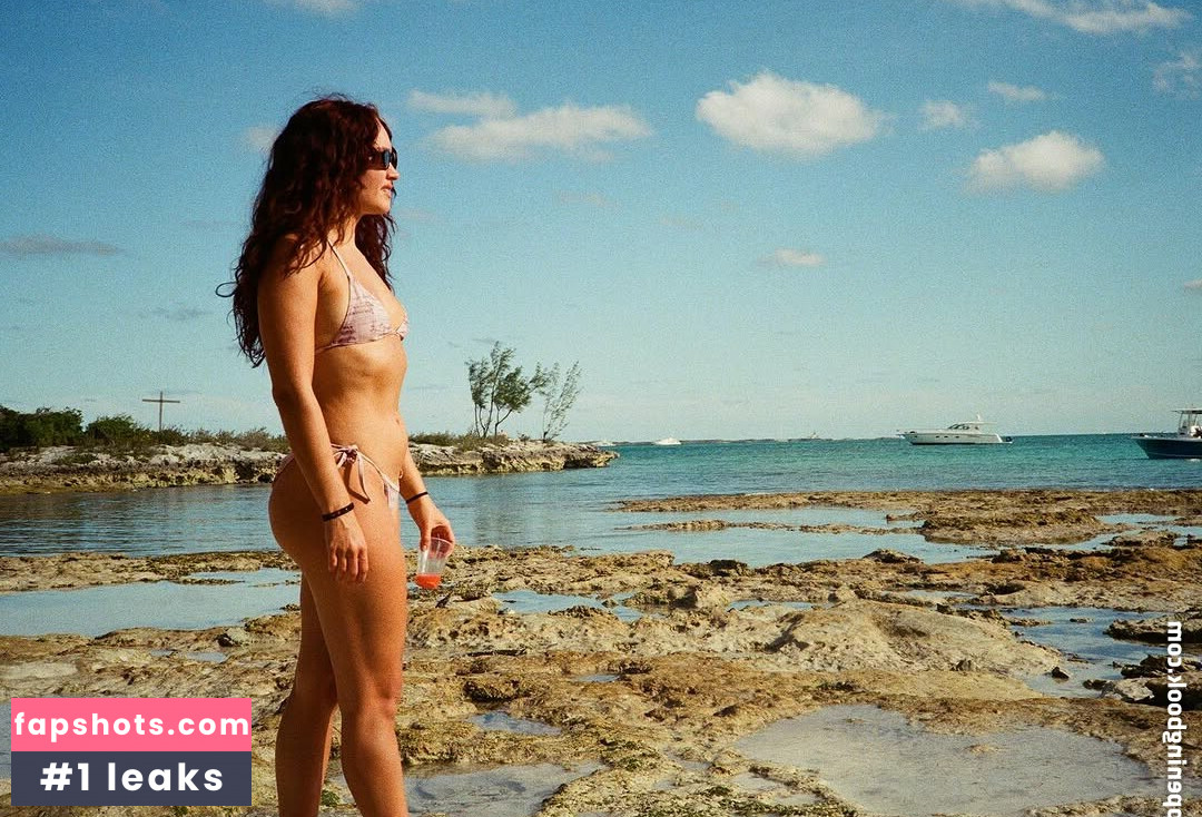 Olivia Cooke gallery photo #55