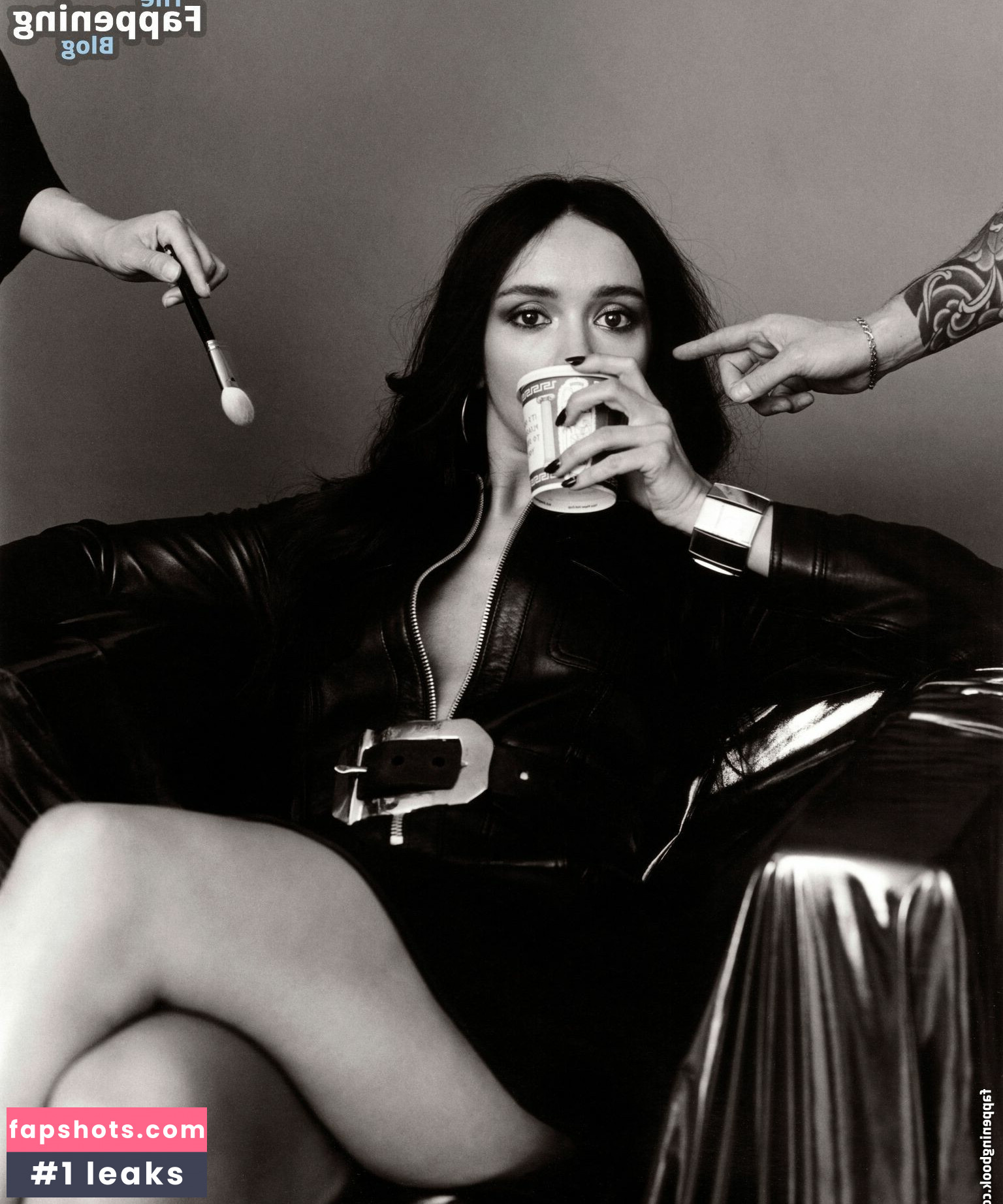 Olivia Cooke gallery photo #87