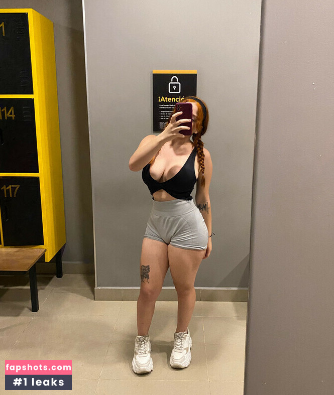 Olivia Elfie Filtración Desnuda OnlyFans Foto #25 - Fapshots