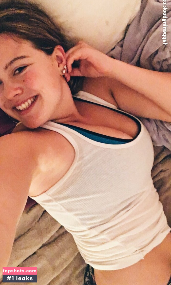 Olivia H gallery photo #24