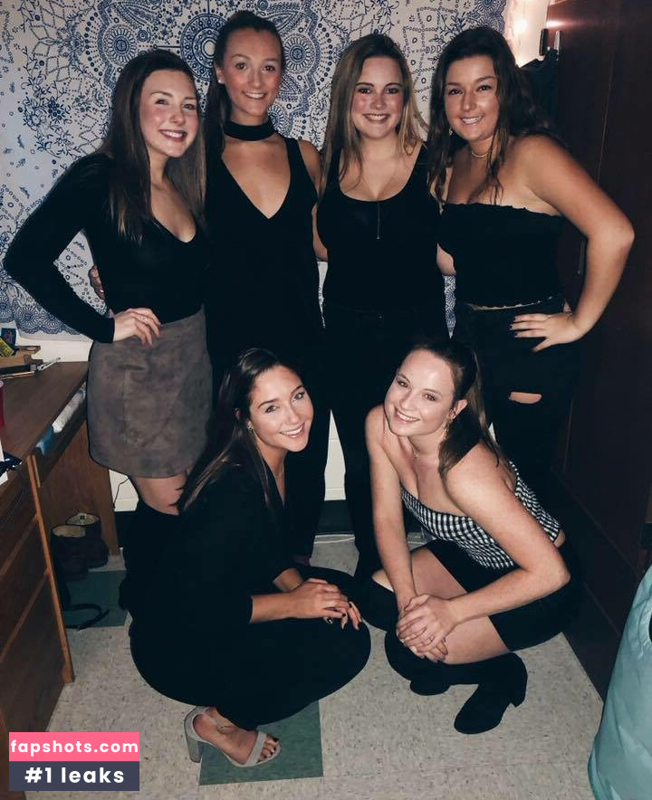 Olivia H gallery photo #6