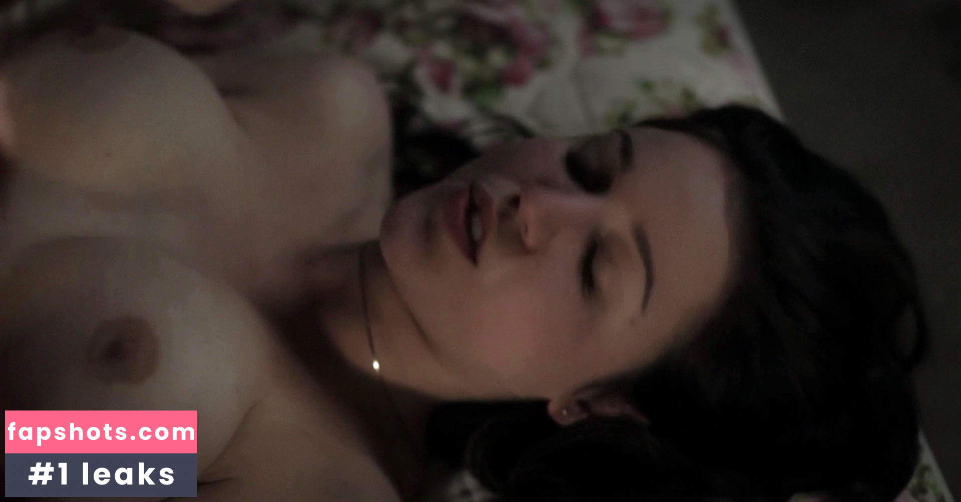 Olivia Harris gallery photo #2