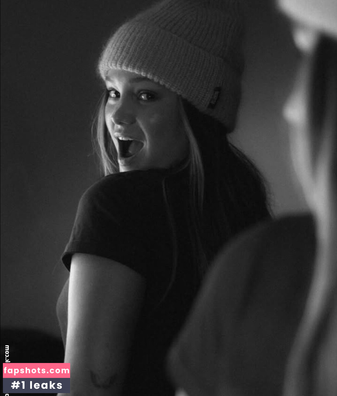 Olivia Holt gallery photo #107