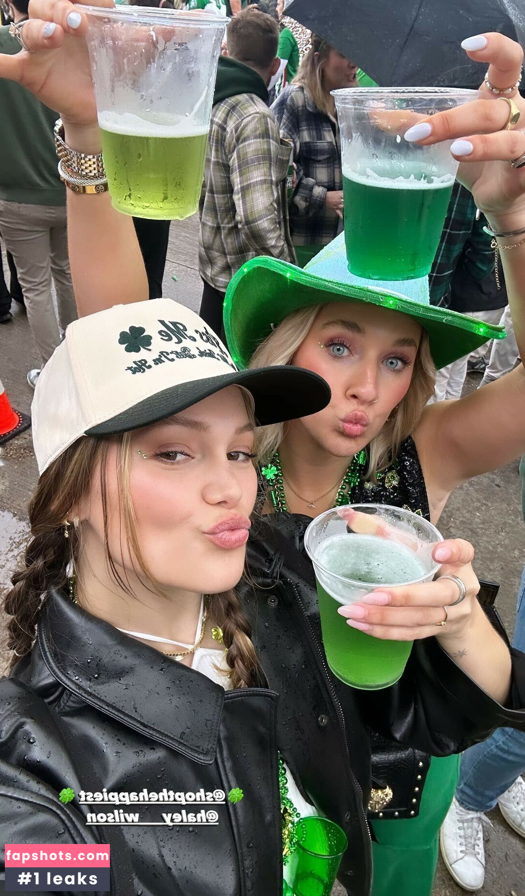 Olivia Holt gallery photo #121