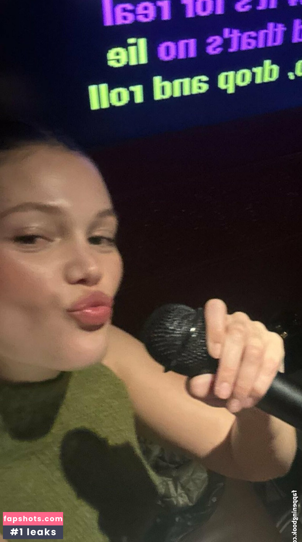 Olivia Holt Nahé úniky fotek pouze od fanoušků #127 - Fapshots