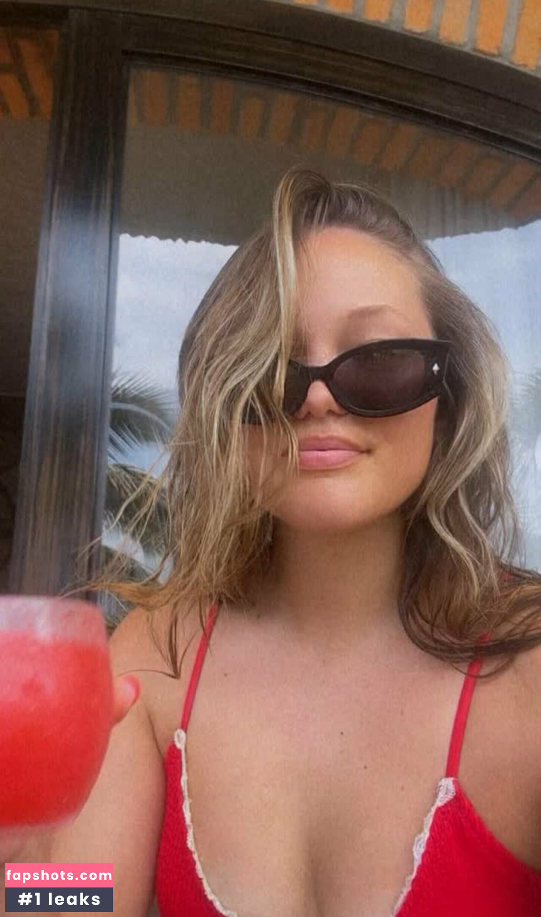 Olivia Holt Nahé úniky fotek pouze od fanoušků #134 - Fapshots