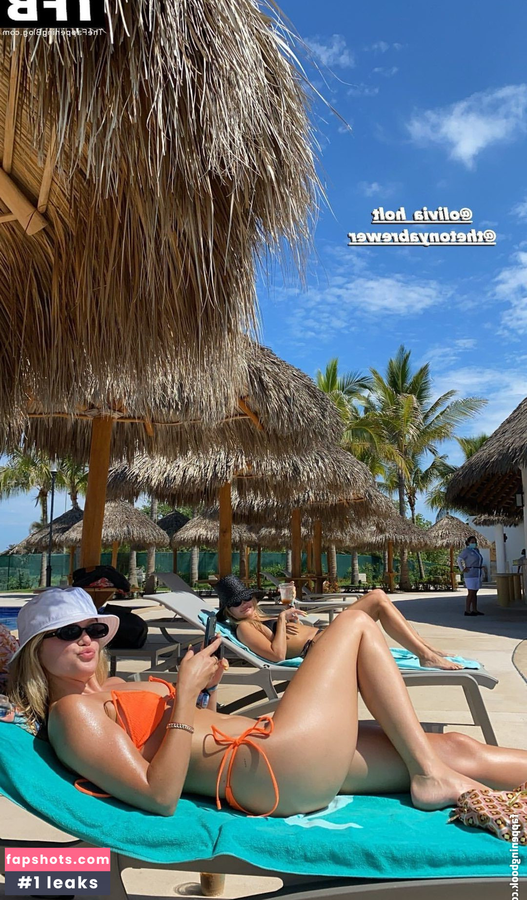 Olivia Holt gallery photo #208