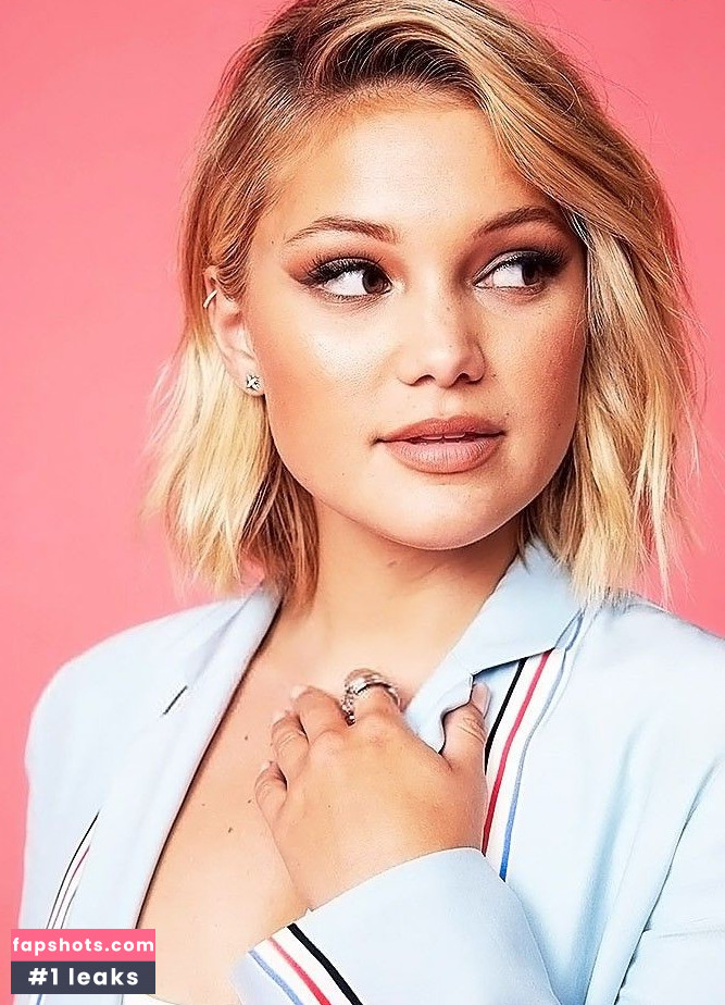 Olivia Holt gallery photo #235