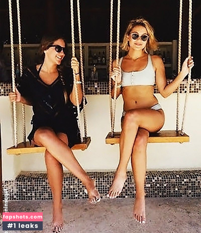 Olivia Holt gallery photo #239