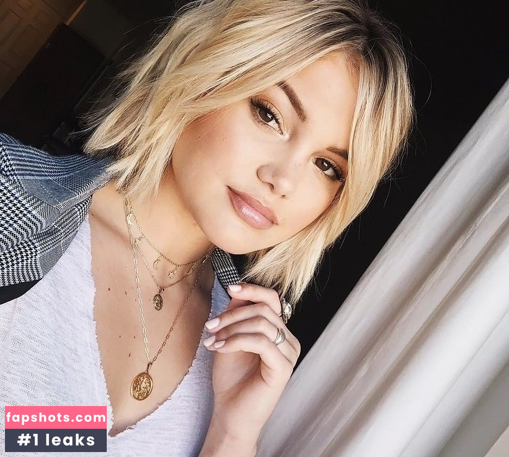 Olivia Holt gallery photo #244