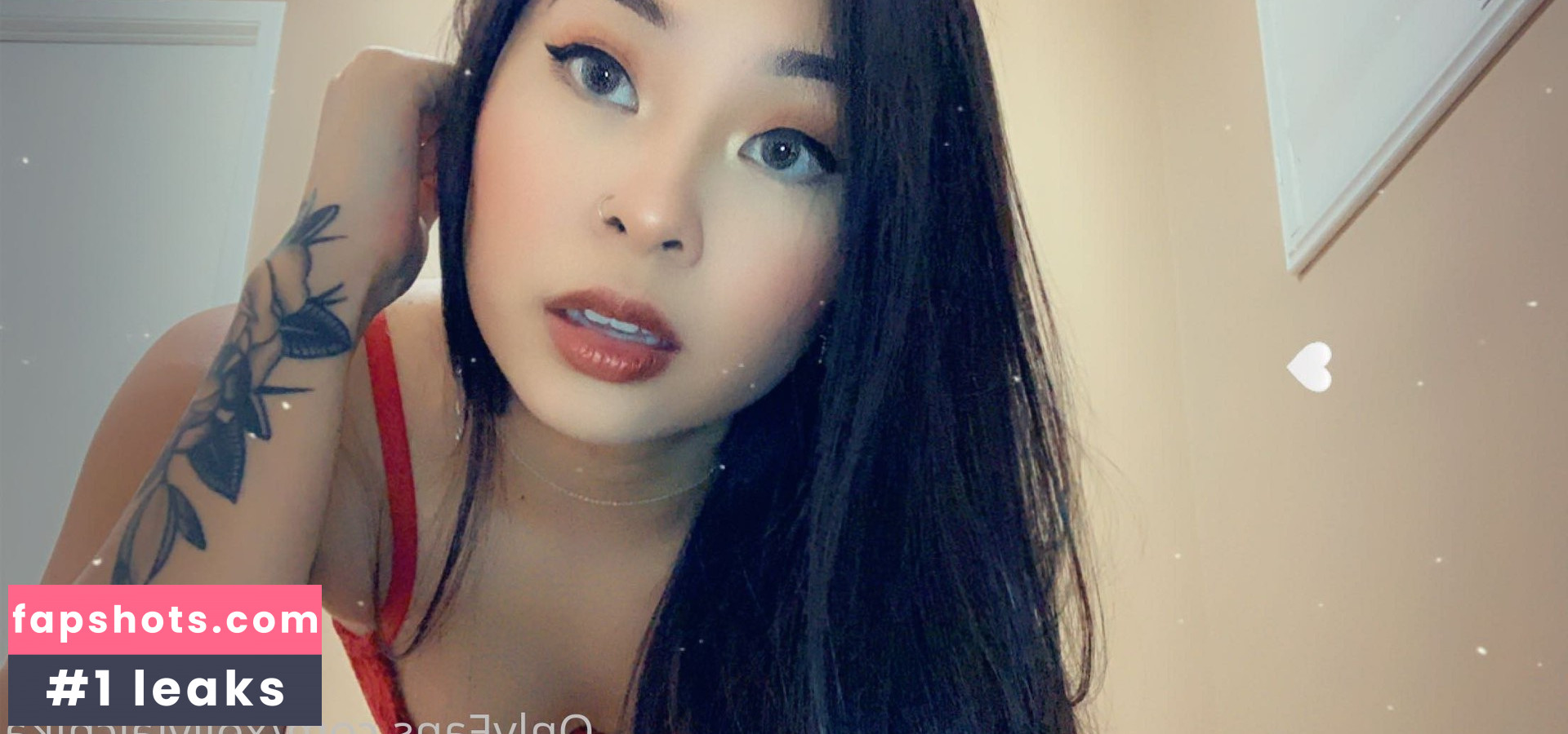 Olivia Ichika gallery photo #23