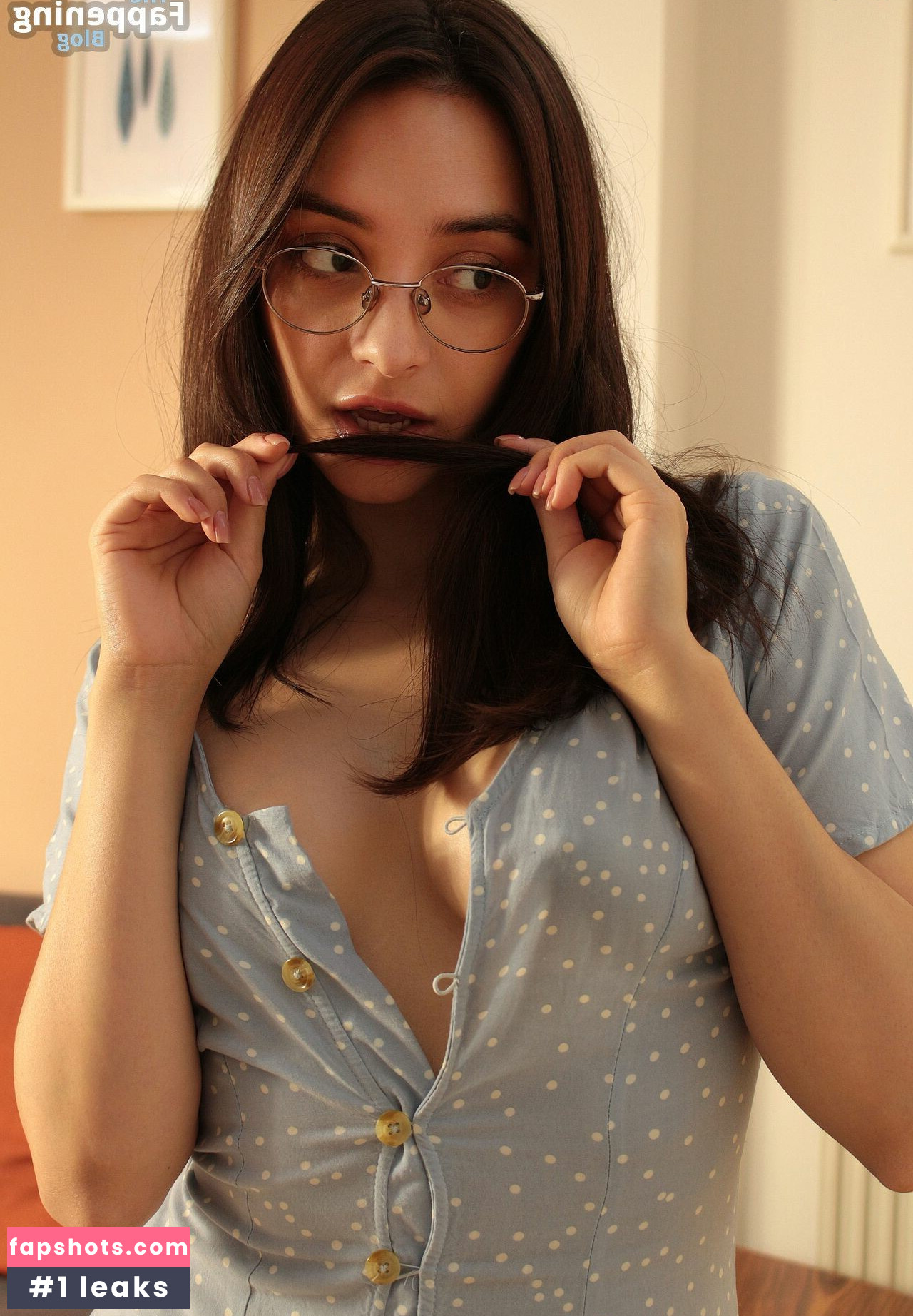 Olivia Linz gallery photo #90