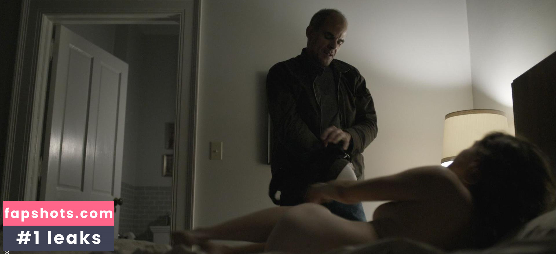 Olivia Luccardi gallery photo #20