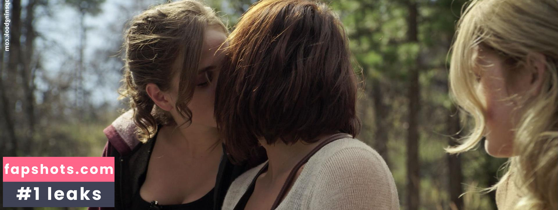 Olivia Luccardi gallery photo #22