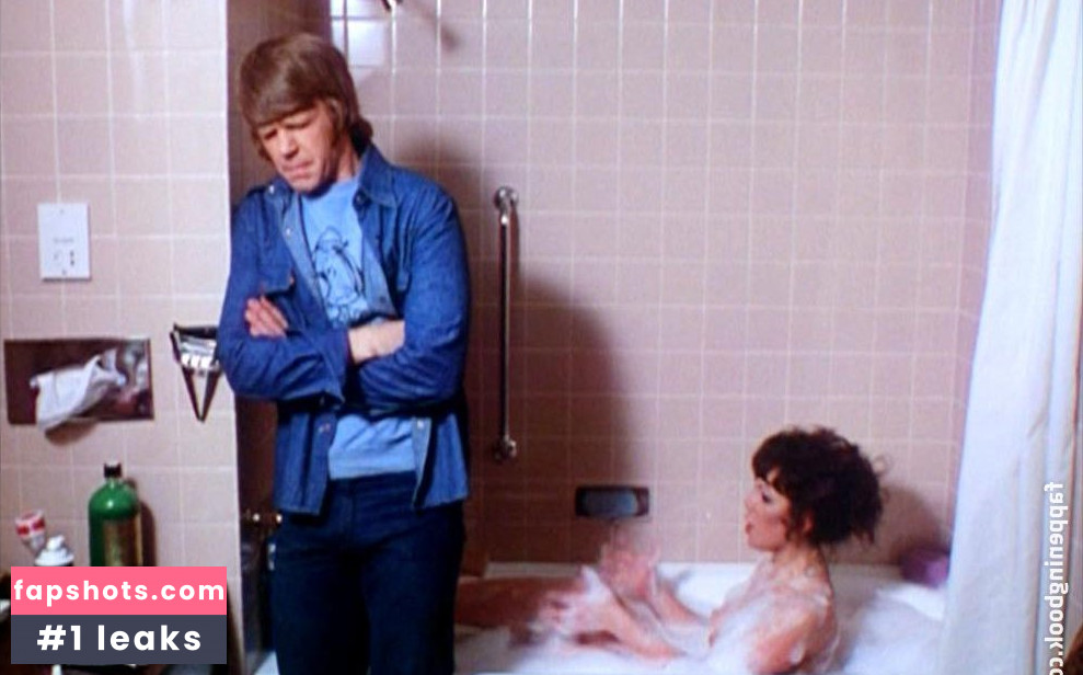 Olivia Munday gallery photo #9