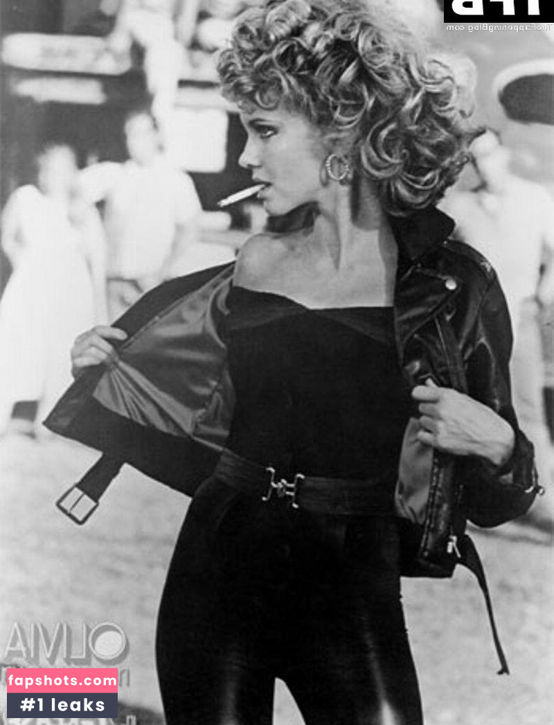 Olivia Newton John Nahé úniky fotek pouze od fanoušků #3 - Fapshots