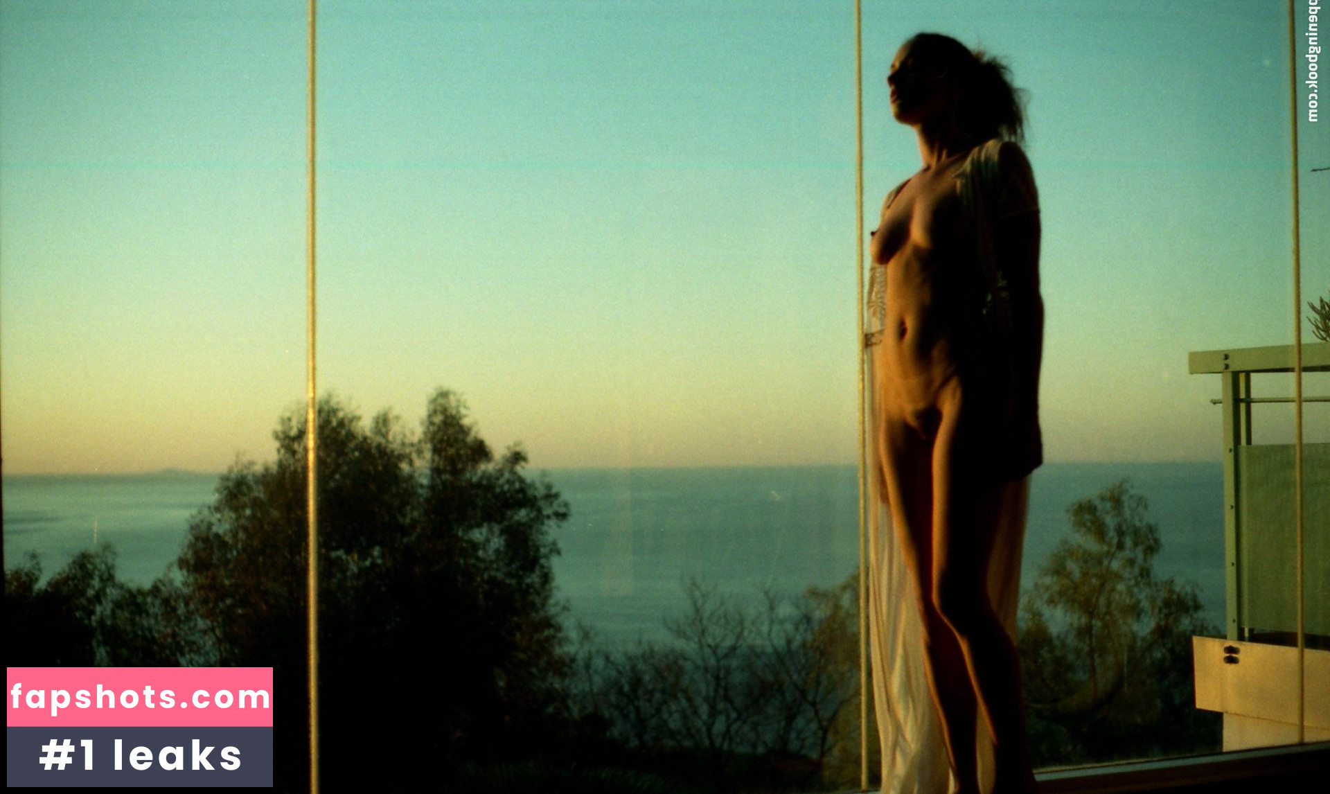 Olivia North Nude Leaks OnlyFans Photos #25 - LeakJerk