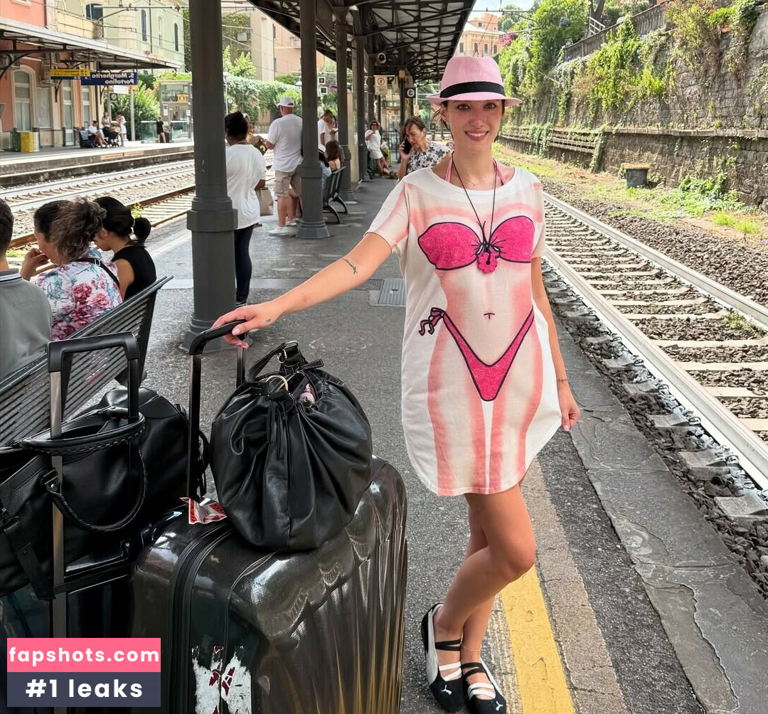 Olivia O'Brien Nude Leaks OnlyFans Photos #15 - Fapshots