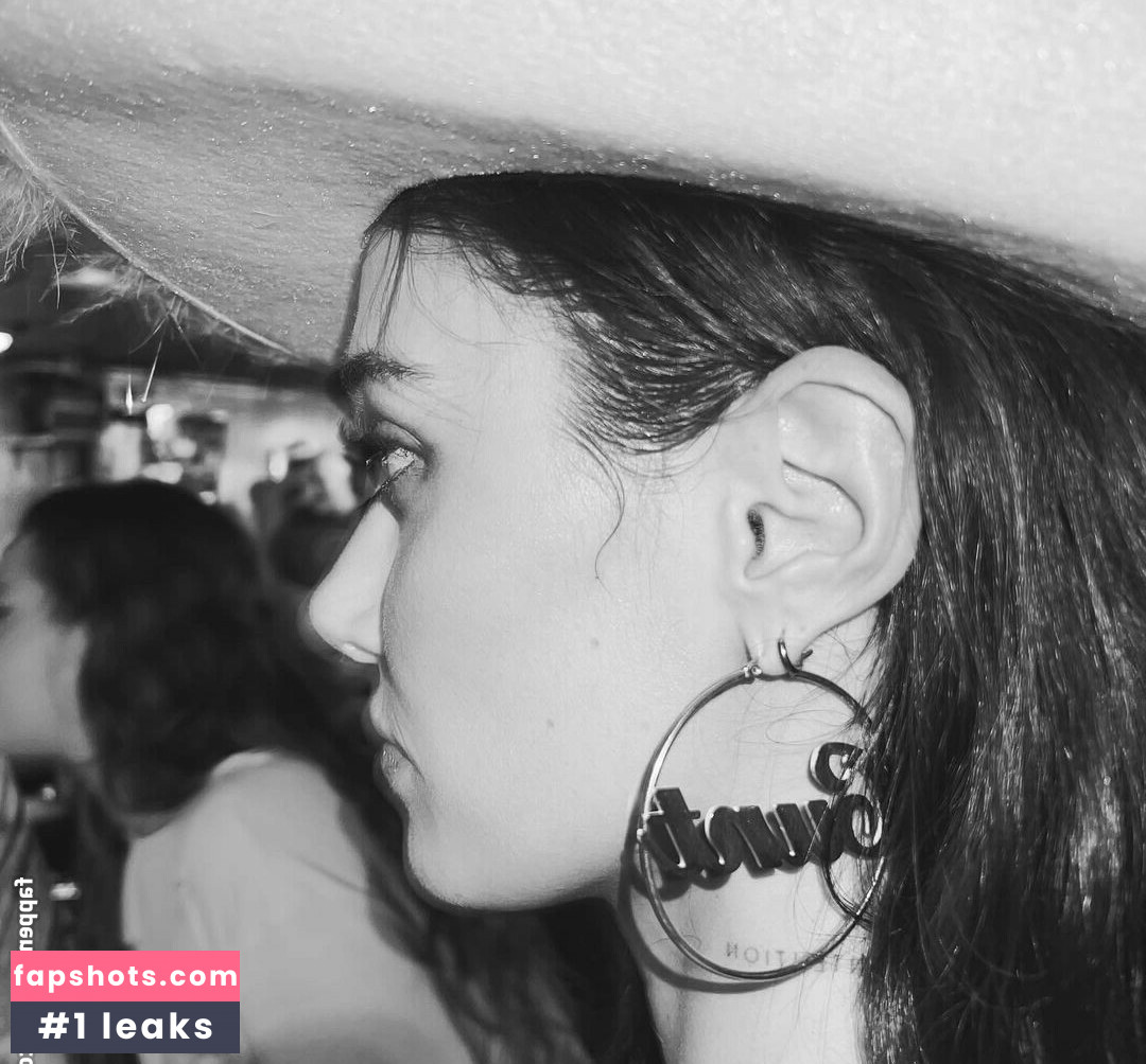 Olivia O'Brien Nude Leaks OnlyFans Photos #29 - Fapshots