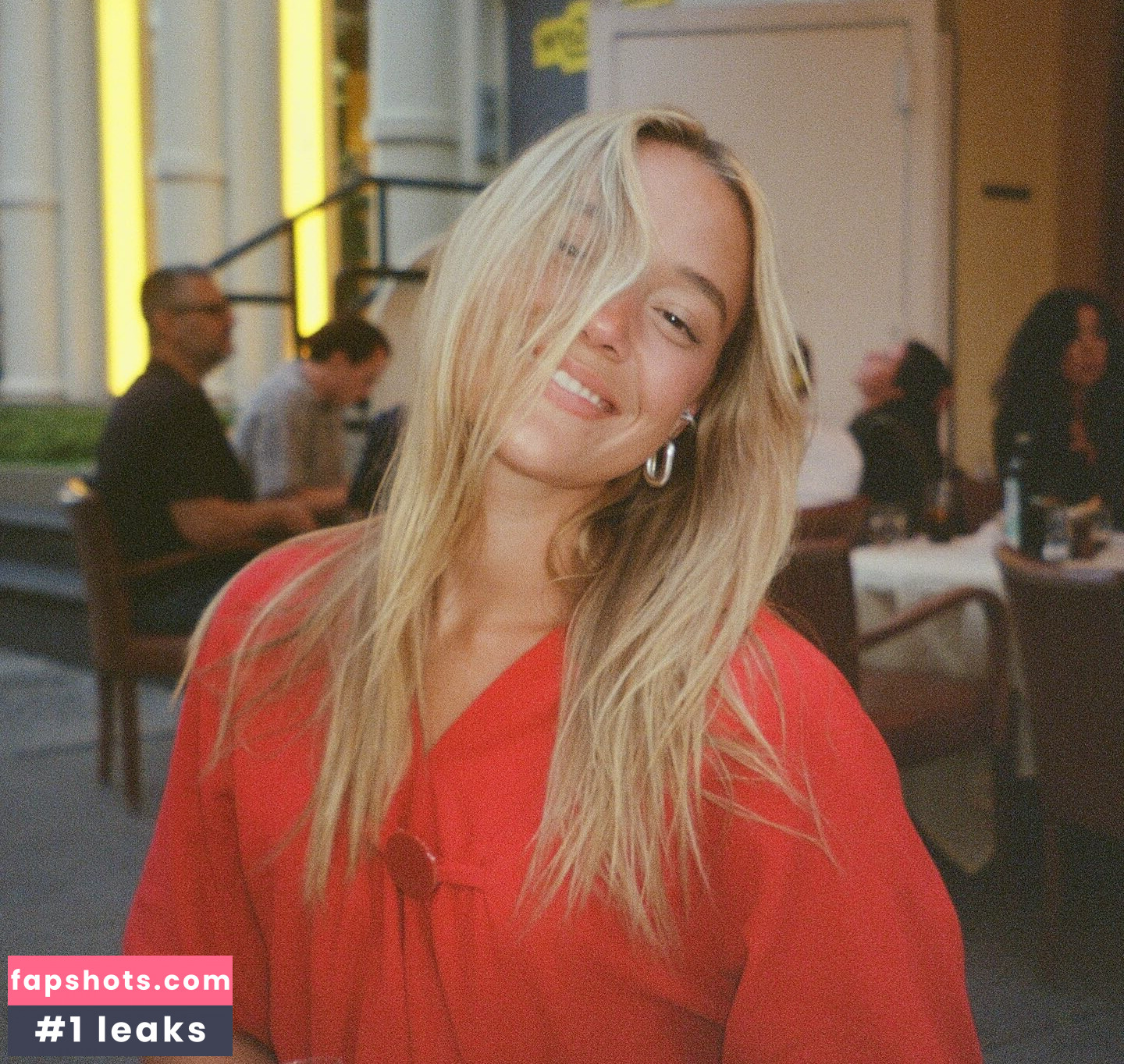 Olivia Ponton gallery photo #109