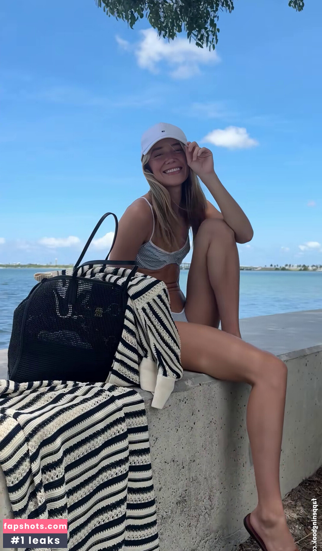 Olivia Ponton gallery photo #116