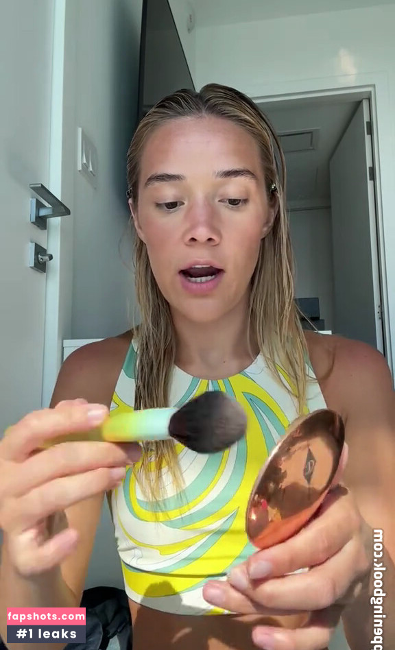 Olivia Ponton gallery photo #148