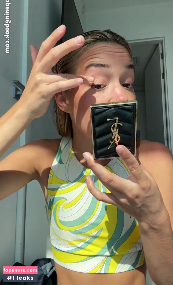 Olivia Ponton gallery photo #149