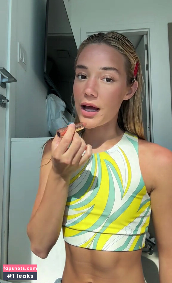 Olivia Ponton gallery photo #157