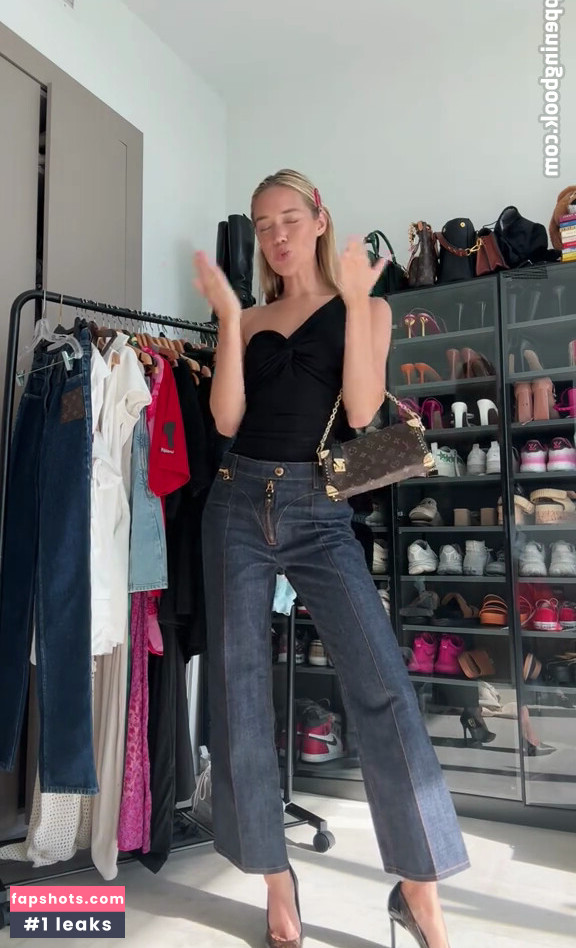 Olivia Ponton gallery photo #161