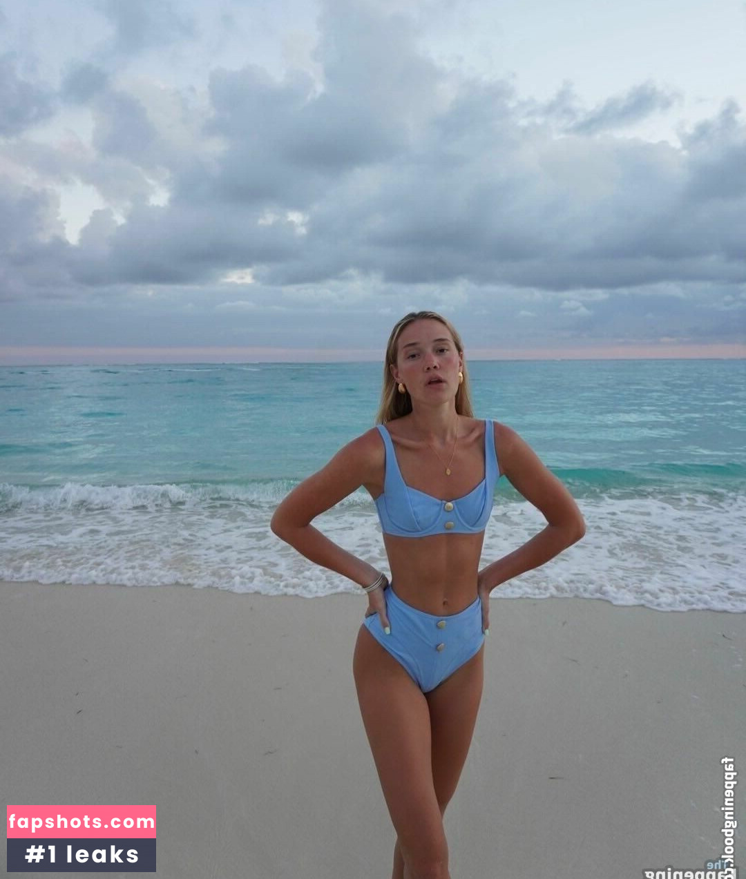 Olivia Ponton gallery photo #222