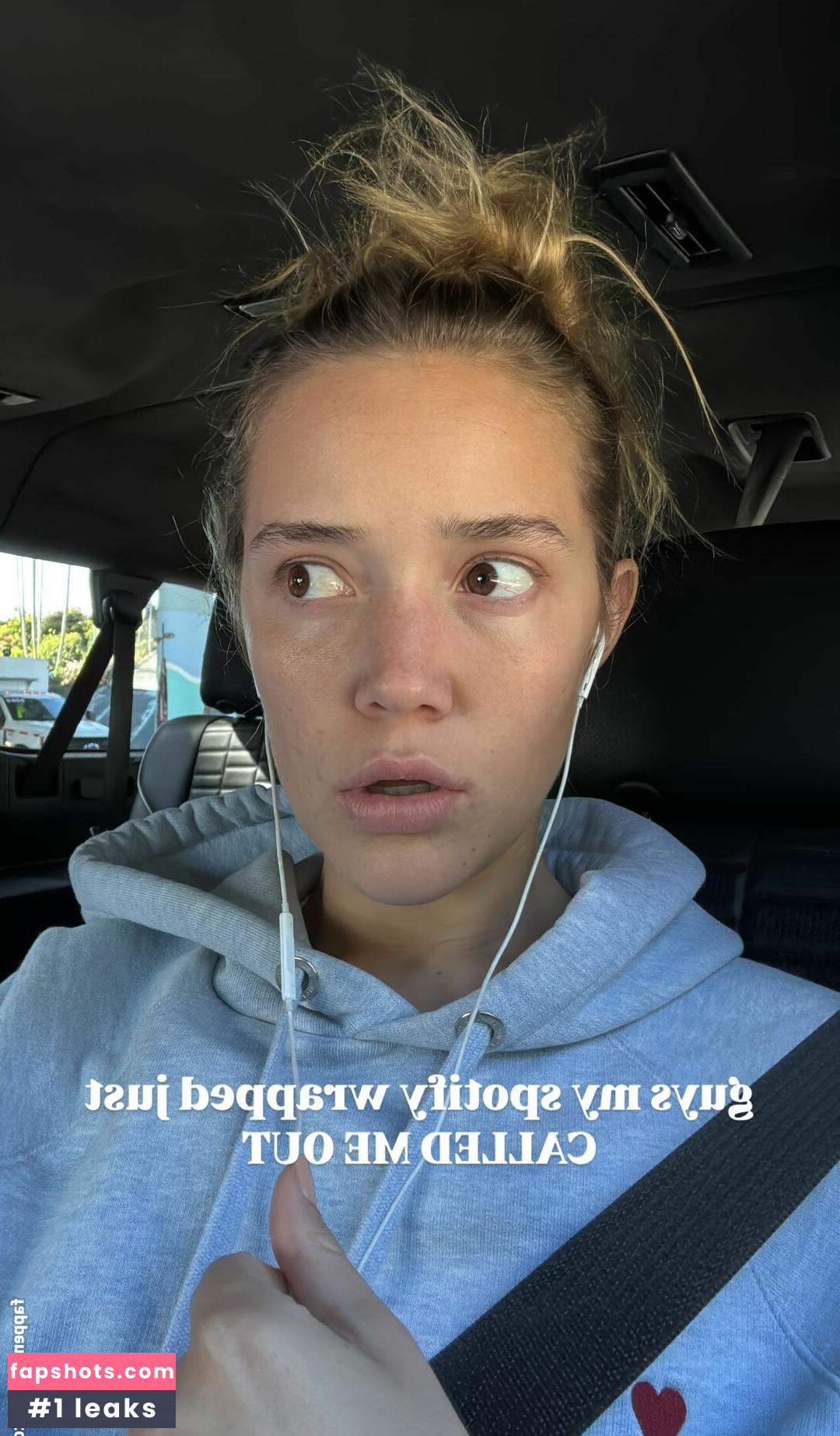 Olivia Ponton gallery photo #246