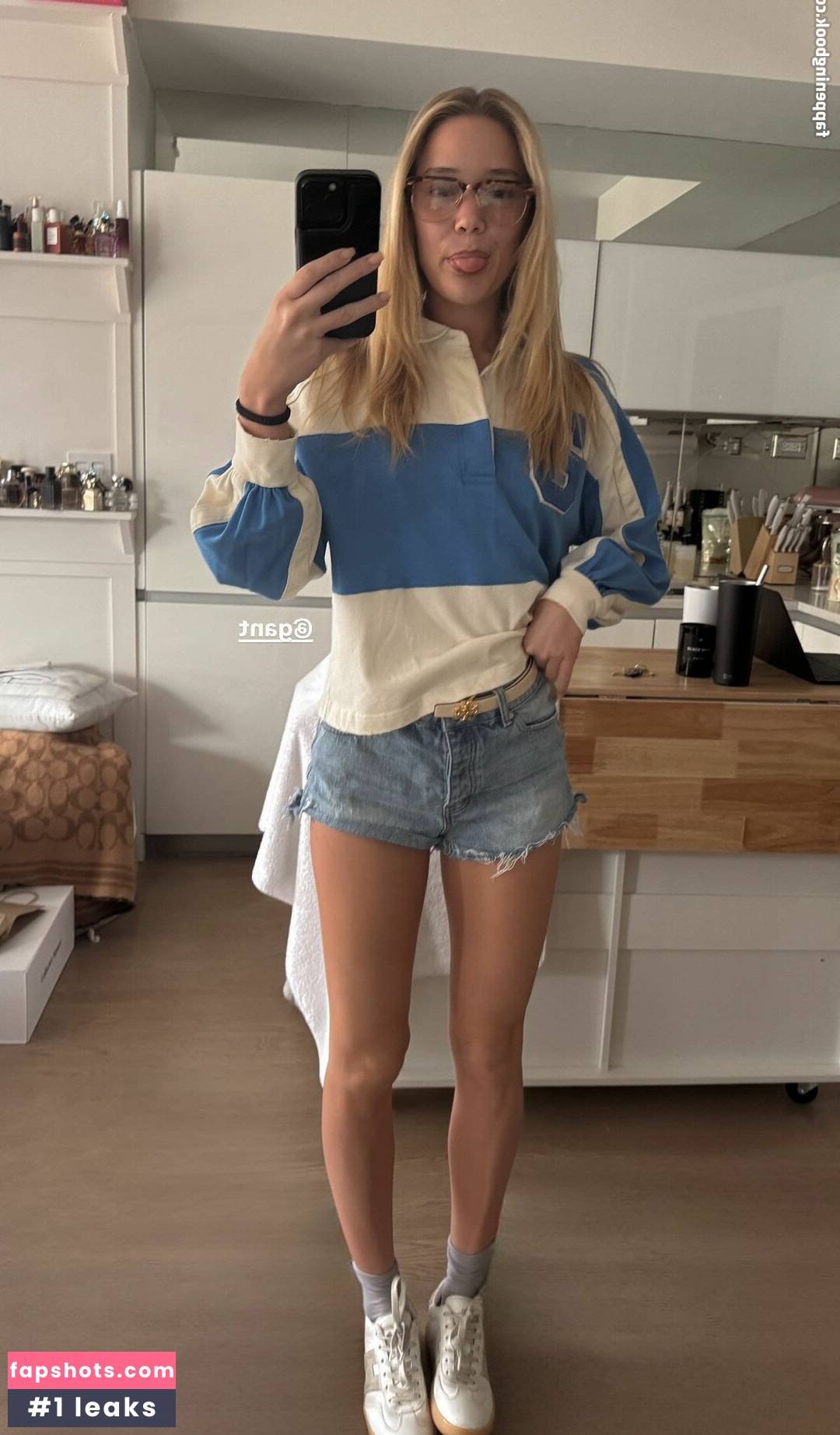 Olivia Ponton gallery photo #260