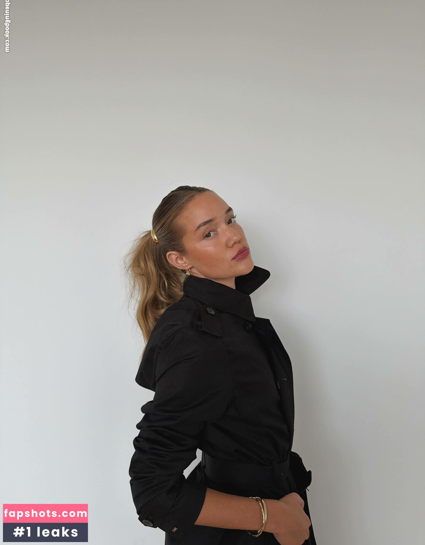 Olivia Ponton gallery photo #27