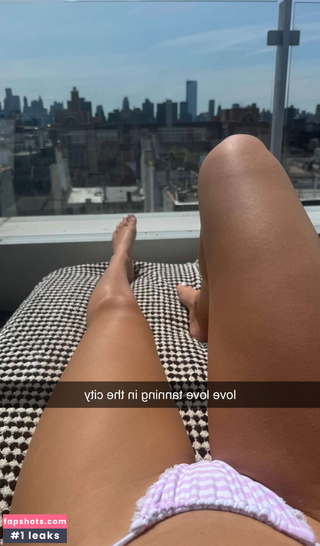 Olivia Ponton gallery photo #371