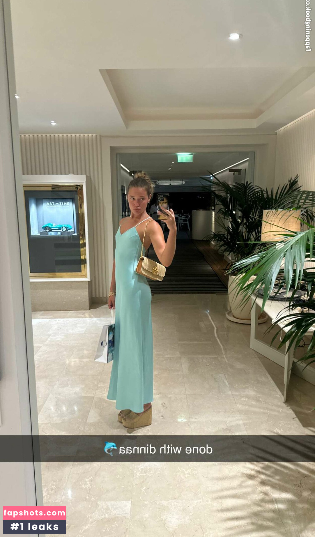 Olivia Ponton gallery photo #481